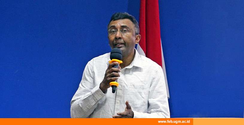 Professor Kelum Jayasinghe Professor Kelum Jayasinghe